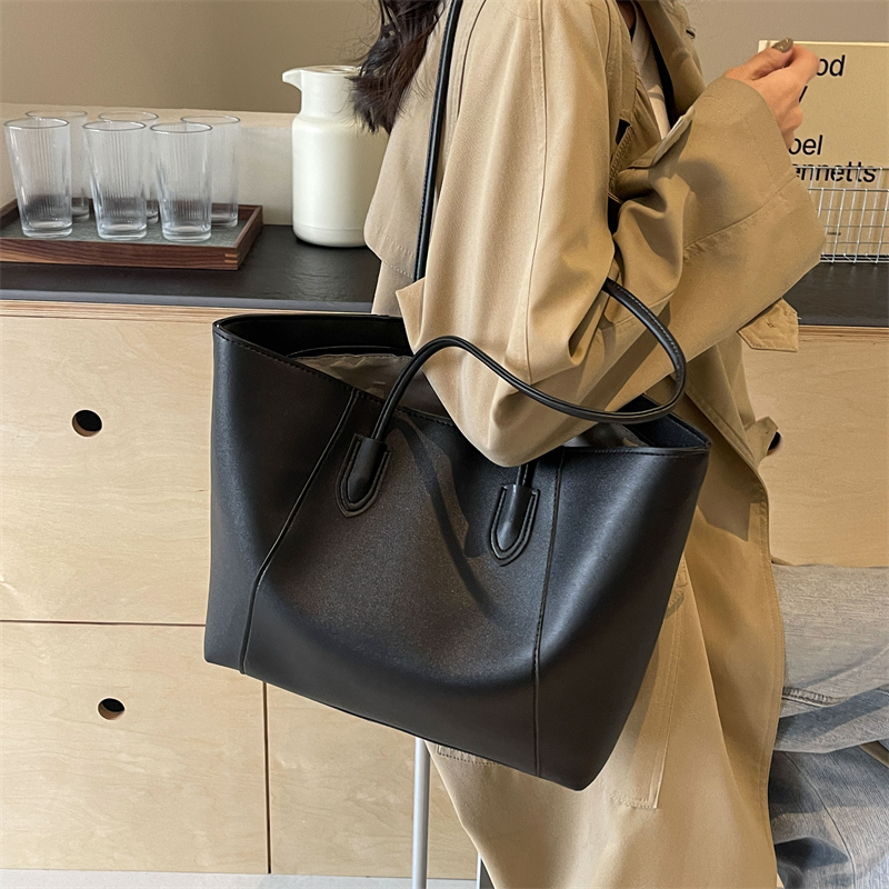 Сумка-тоут на молнии, однотонн – обзор и цена Women Bags Sale