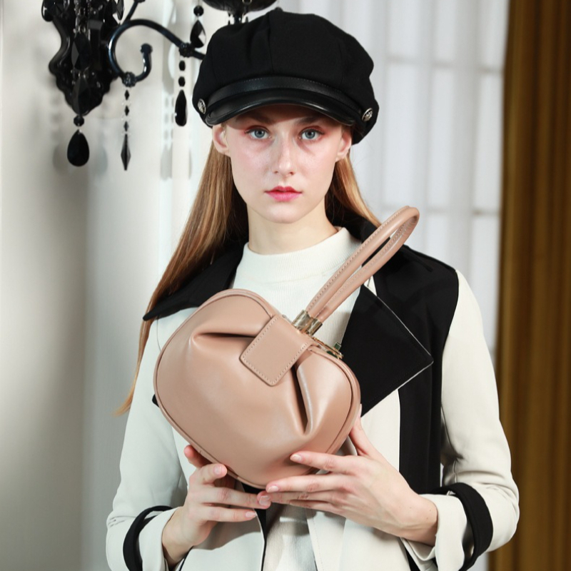 Женская сумка-тоут из натураль – обзор и цена Top Handle Structured