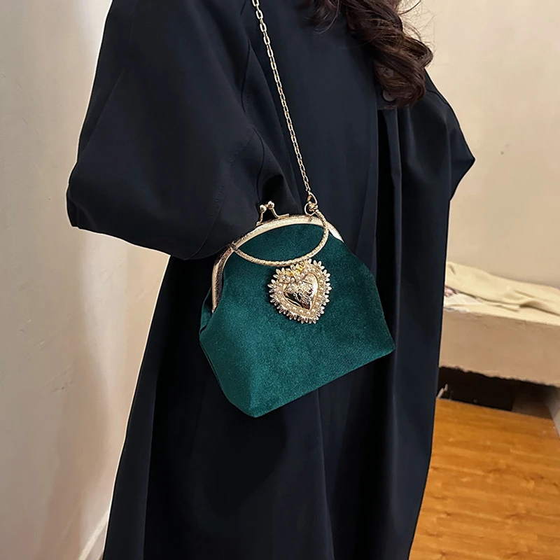Бархатная рамка с цепочками в  – обзор и цена Women Bags Sale
