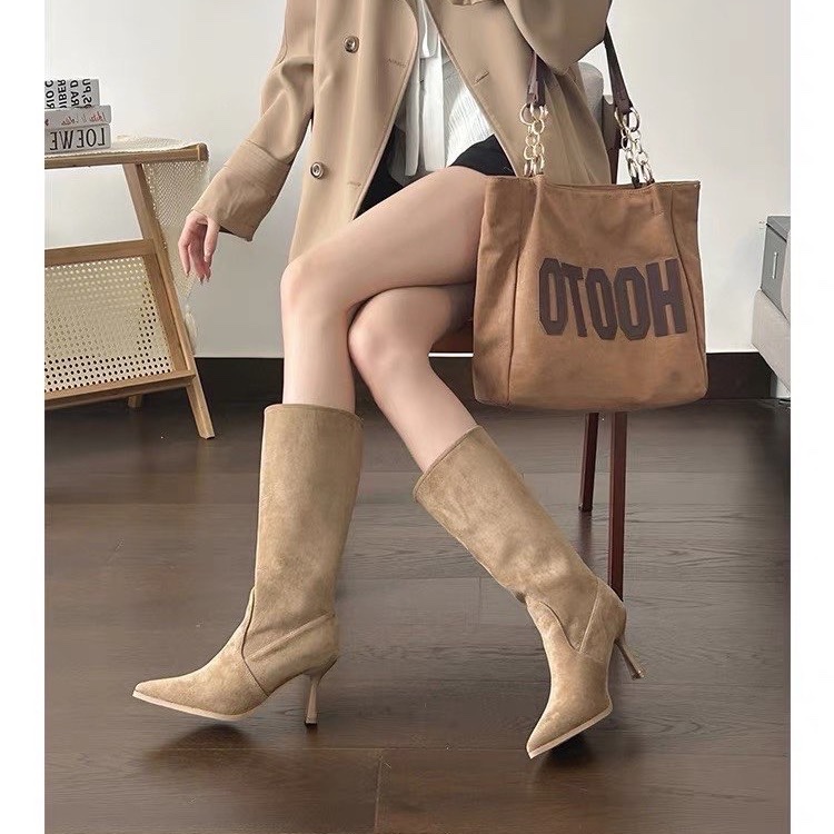 Современные ботинки из коровье – обзор и цена Women Bags Sale