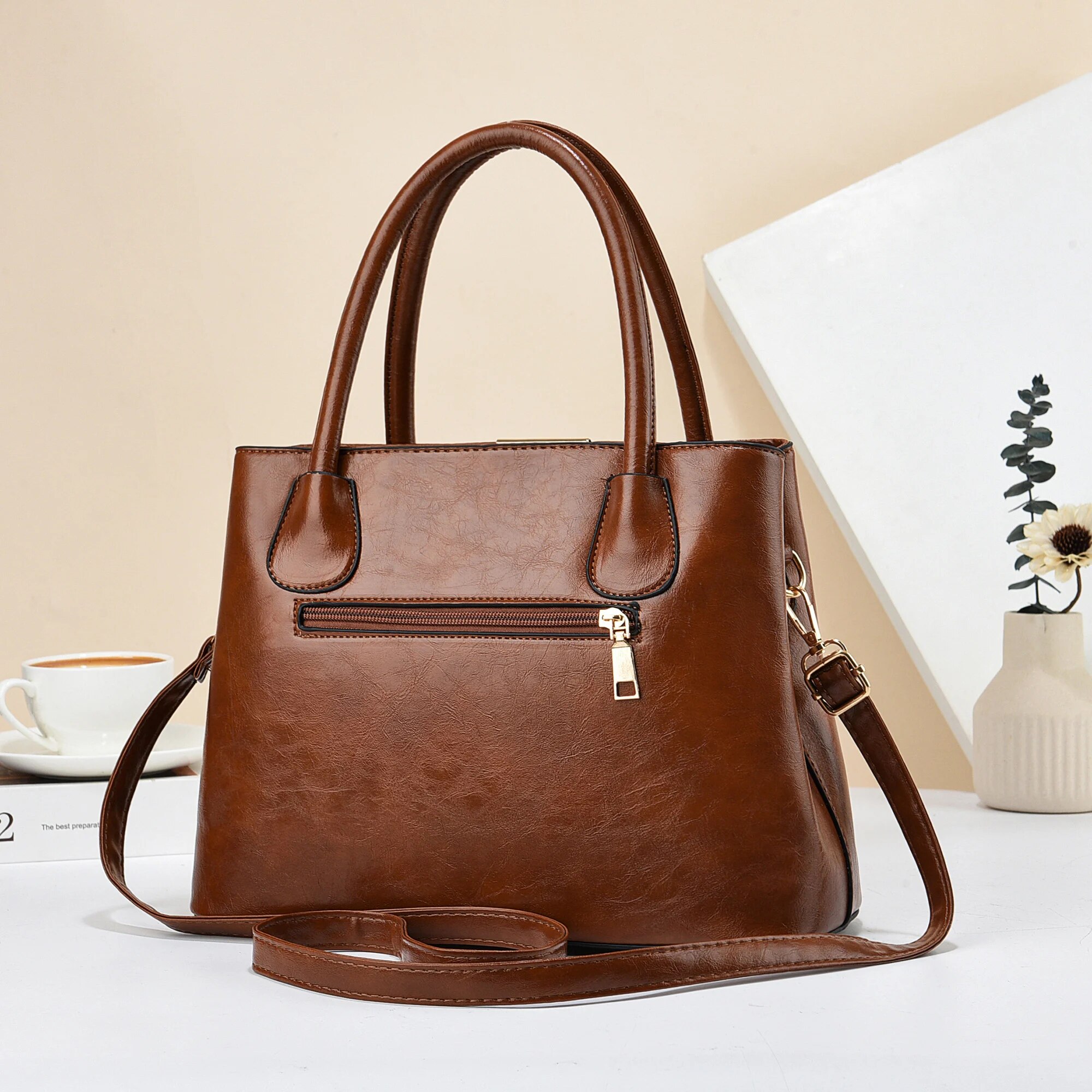 Однотонные сумочки в стиле рет – обзор и цена Women Hand Bags For Office